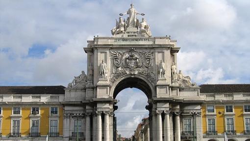 Arco Triunfal que une la Rua Augusta con la Plaza del Comercio